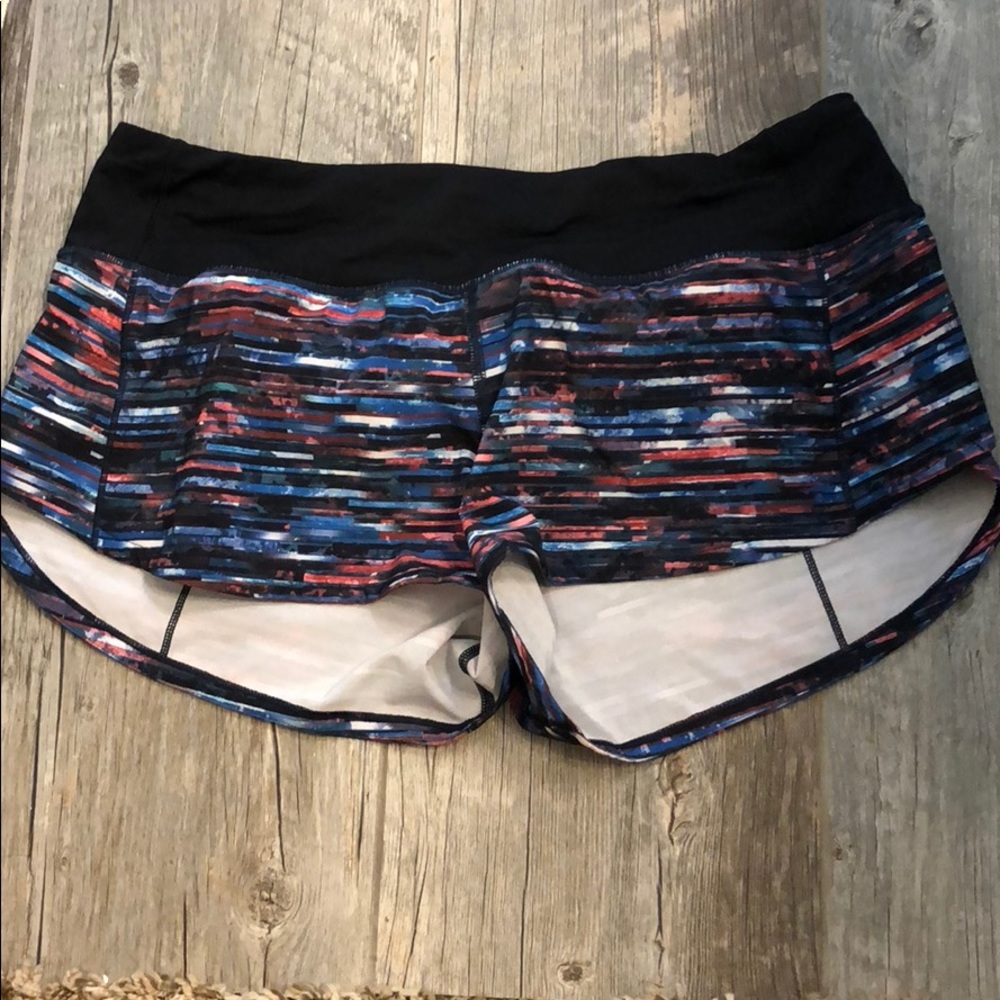 Lululemon Speed Up Shorts 2.5”